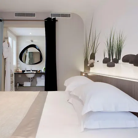 Jardin De Cluny Hotel 4*