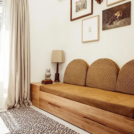 Monsieur Aristide Hotel 4*