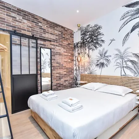 Cmg - Rochechouart Barbes Apartmán *