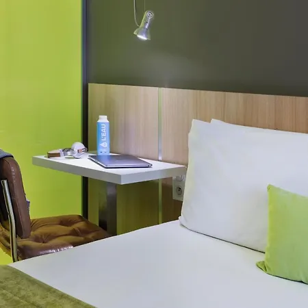 Mercure Gare Du Nord 4*