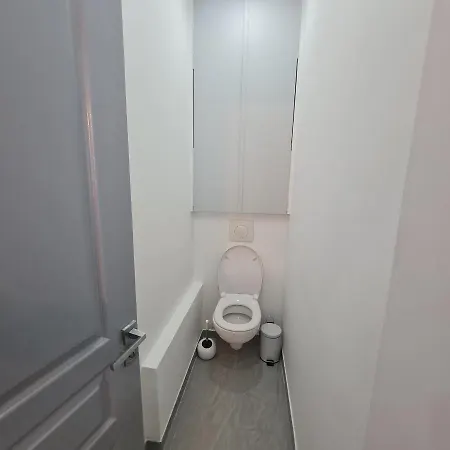 Tres Lumineux Porte De Saint-cloud - F3 Avec Parentale Apartment