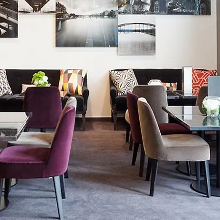 Ac Porte Maillot By Marriott 4*