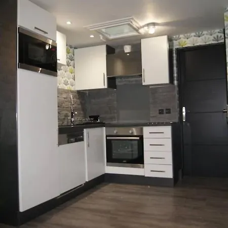 Appartement Elegant 2 Pieces Proche Marais *