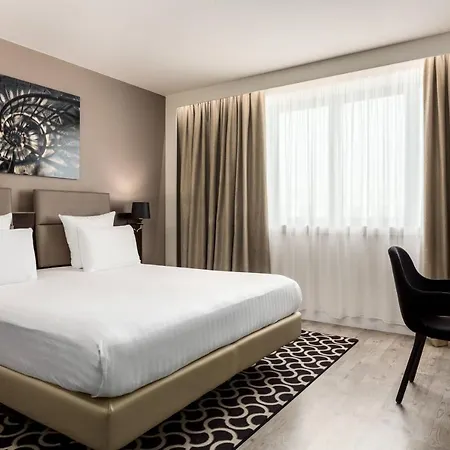 Отель Ac Porte Maillot By Marriott Париж