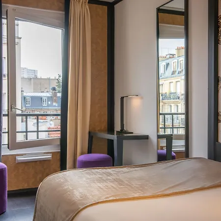 Hotel Yllen Eiffel 4*