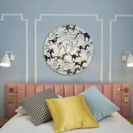 Pastel Hotel Paris