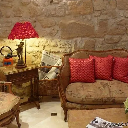 Dauphine Saint Germain Hotell 3*