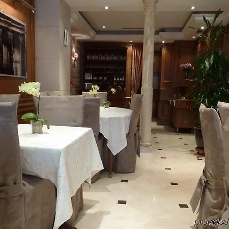 Hotell Dauphine Saint Germain 3*