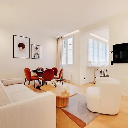 Chic - 2br-6p - Opera House Appartement