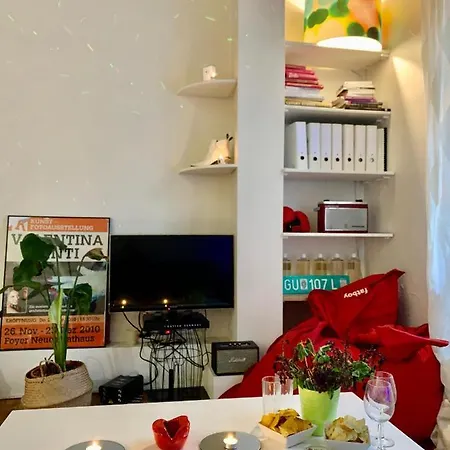 公寓 Loft D'artiste In Teddy Bear Neighborhood