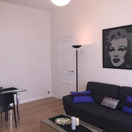 Trocadero Eiffel Tower - Air Conditioning Apartment Paris