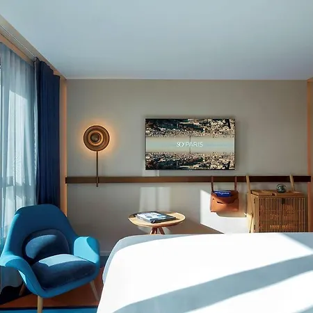 Hotel So/