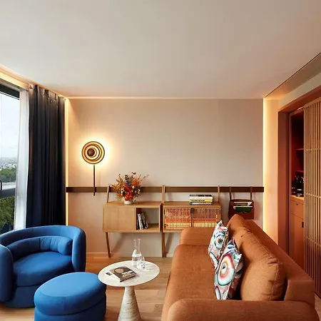So/ Hotel