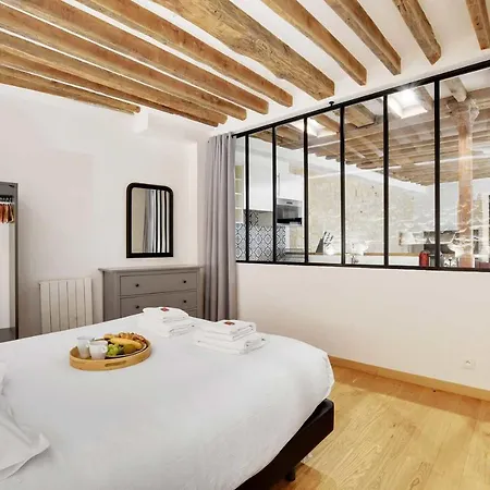 Amazing 2br6p - St Lazare South Pigalle Apartamento *