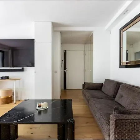 Appartement Passy/ranelagh : Superbe Avec Terrasse *