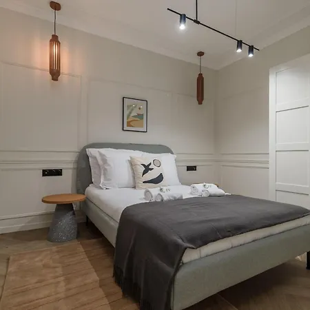 Poetic - Champs Elysees Apartamento Paris