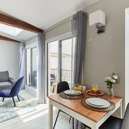 Appartement St Germain Des Pres With Balcony - Cityapartmentstay Parijs
