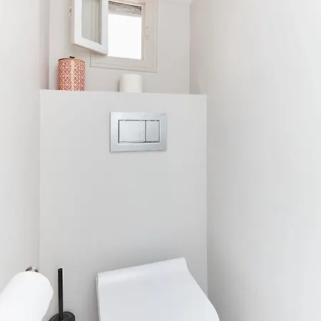 St Germain Des Pres With Balcony - Cityapartmentstay Appartement
