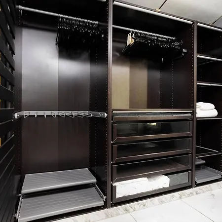 Modern Loft In Center! Appartement *