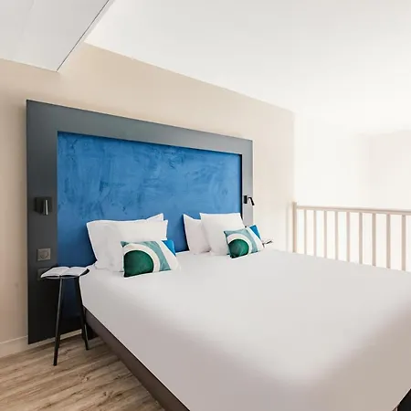 Apartmanhotel Appart'city Collection Grande Bibliotheque 4*