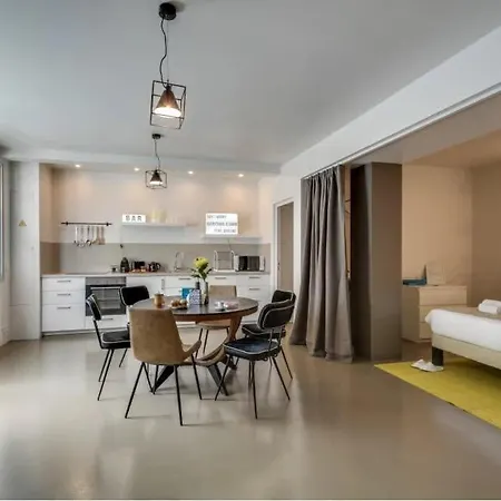 Modern And Eclectic 3bd Duplex In Le Marais! Appartement *