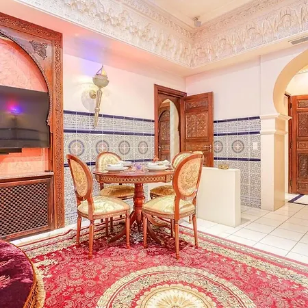 Marrakech Champs Elysees * باريس