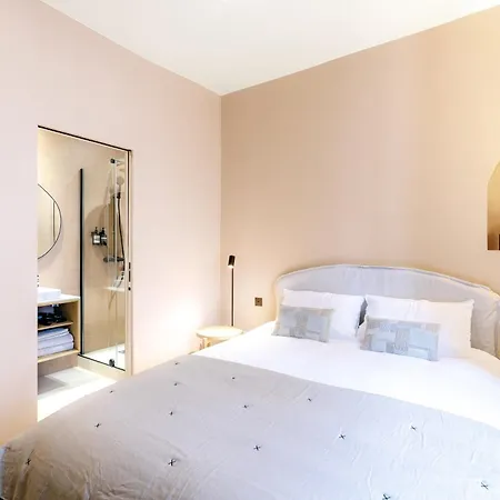 Marais - 4 Pieces De 115 M2 - Grand Salon Convivial Apartment *