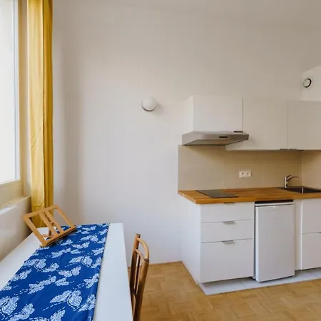 Centrally-located Studio Reuilly-diderot *