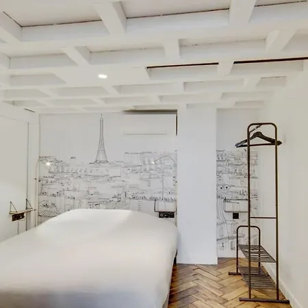 Apartment Stylish And Sunny 7bd With Garden For 17 Guests! *
