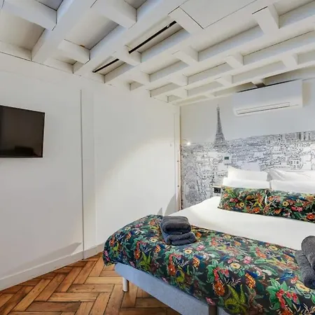 Stylish And Sunny 7bd With Garden For 17 Guests! Apartment