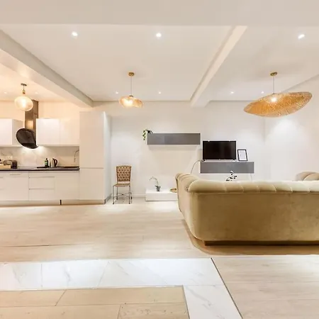 Loft Standing 101 M2 - Proche Tour Eiffel - 3 Min Metro