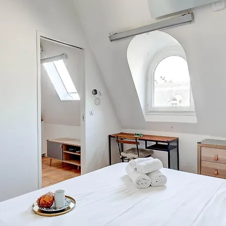 1br Champs-elysees - Cityapartmentstay Apartament *