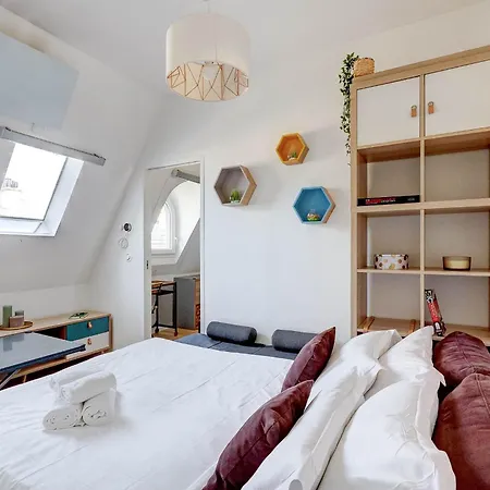 1br Champs-elysees - Cityapartmentstay Apartament *