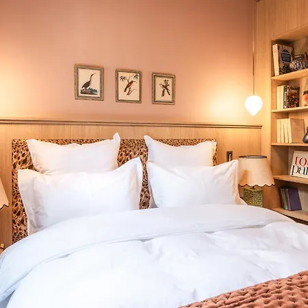 Maison La Boheme Montmartre - & Paris