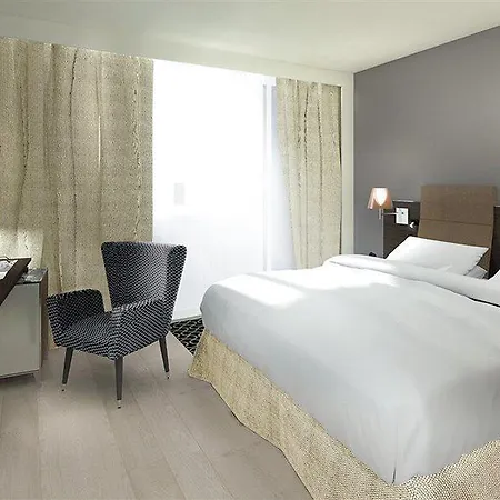 Ac Porte Maillot By Marriott 4*