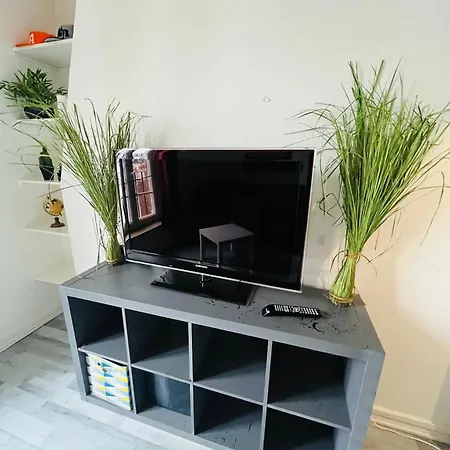 Studio Centre Tout Equipe * باريس