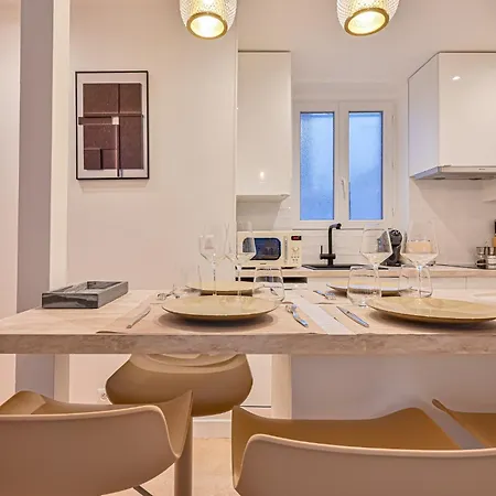 Eiffel- Perfect Location شقة باريس