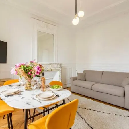 Bed & Breakfast Luxury Suites Tour Eiffel View *