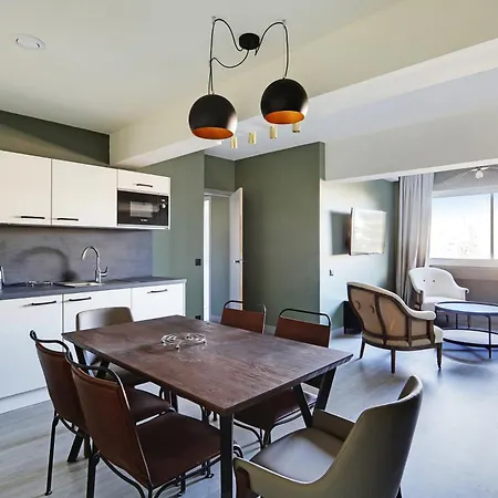 Pick A Flat's In In Parc Des Buttes Chaumonts - Rue Edouard Pailleron