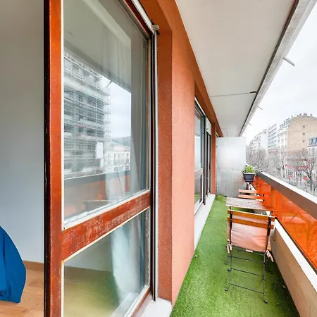 Quartier Saint Ambroise Apartment Paris