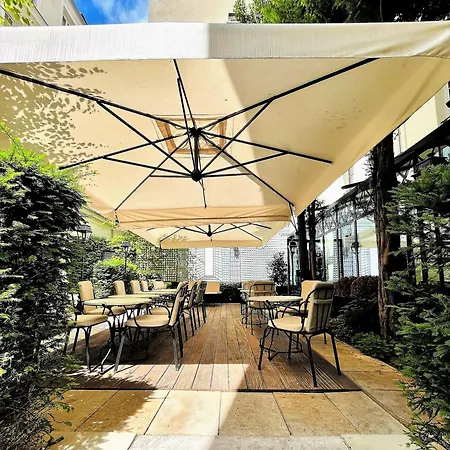 Hotel Lord Byron 4*