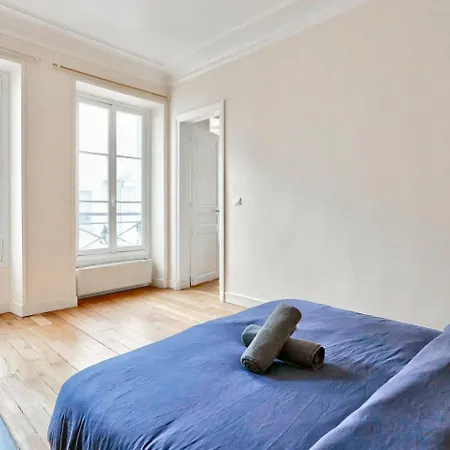 Arc De Triomphe Superbe Free Netflix Apartament Paryż