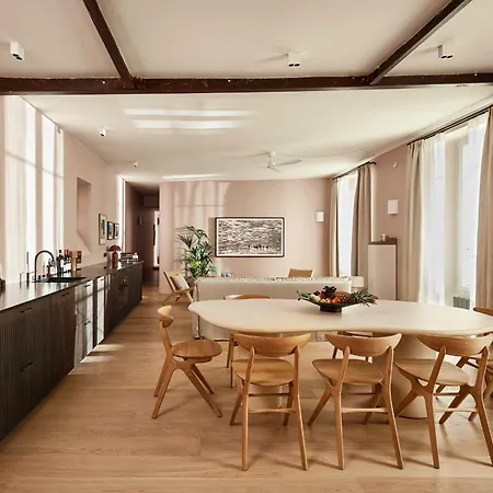 Apartment Marais - 4 Pieces De 115 M2 - Grand Salon Convivial Paris
