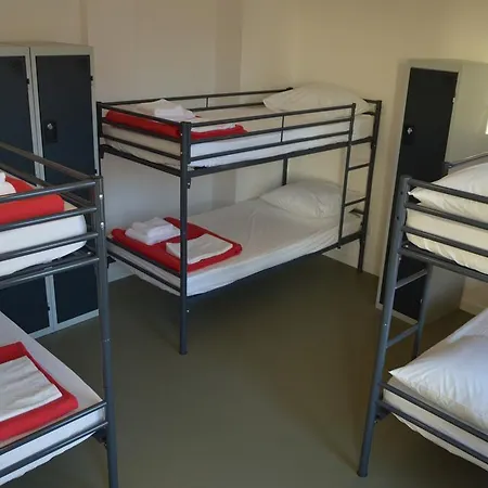 Beautiful Belleville & Hostel *