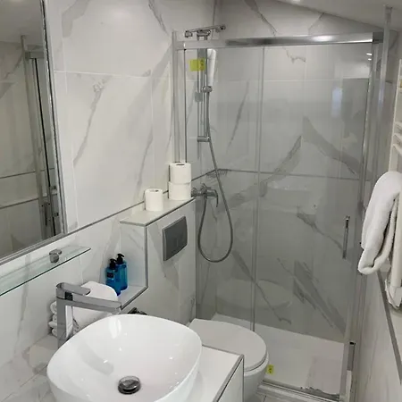 Apartament 115 - Urban Vuitton Saint Denis Paryż