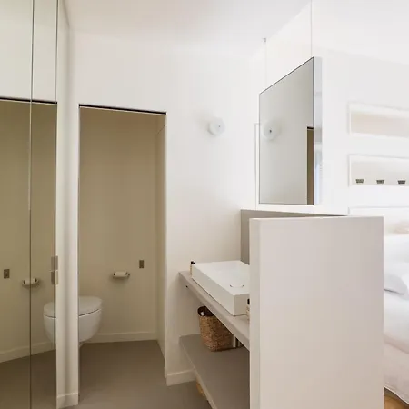Apartment Veeve - Alabaster Bright Paris