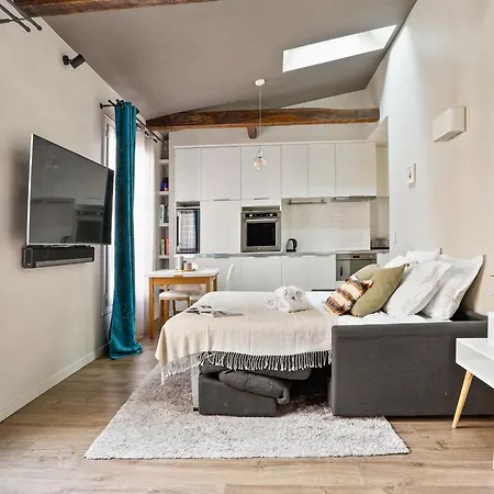 Eiffel Tower & Champ De Mars - 1br - Cityapartmentstay Apartman Párizs