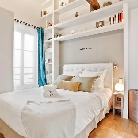 Eiffel Tower & Champ De Mars - 1br - Cityapartmentstay Apartman