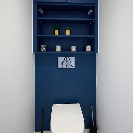 شقة Design Equipe Avec Balcon