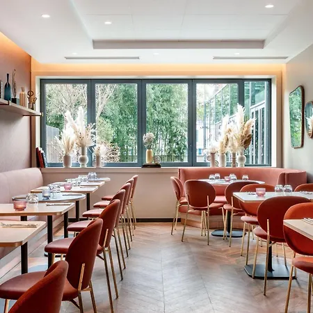 Ac Porte Maillot By Marriott Отель